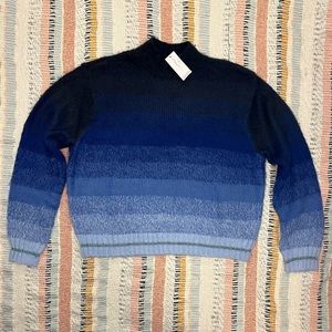 American Eagle Blue Acrylic Ombré Cropped Sweater